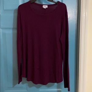 Old navy long sleeve shirt